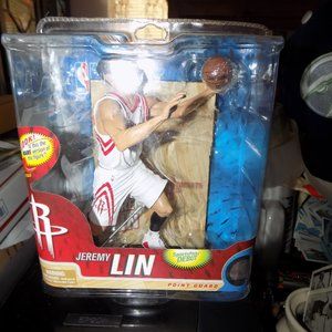 NICE NBA JEREMY LIN MCFARLANE ACTION FIGURE IN SEALED PACKAGE